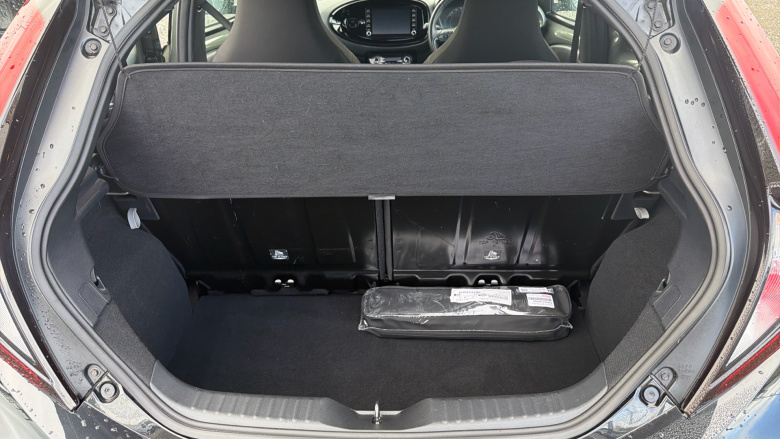 Toyota Aygo X 1.0 VVT-i Edge 5dr Petrol Hatchback